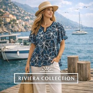 Blue & White Floral Top | Size M | NWOT | Coastal Chic